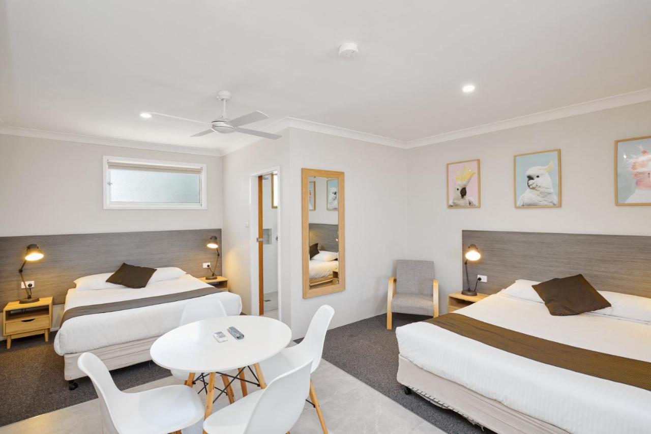 Wingham Motel Экстерьер фото